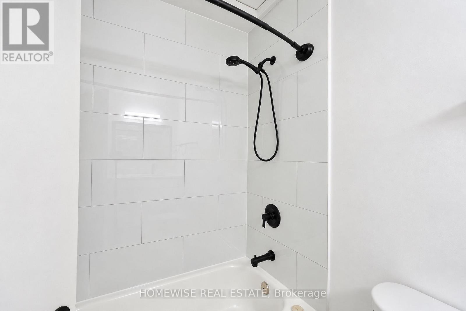 8 - 31 Sedgeley Drive Property Photo 19