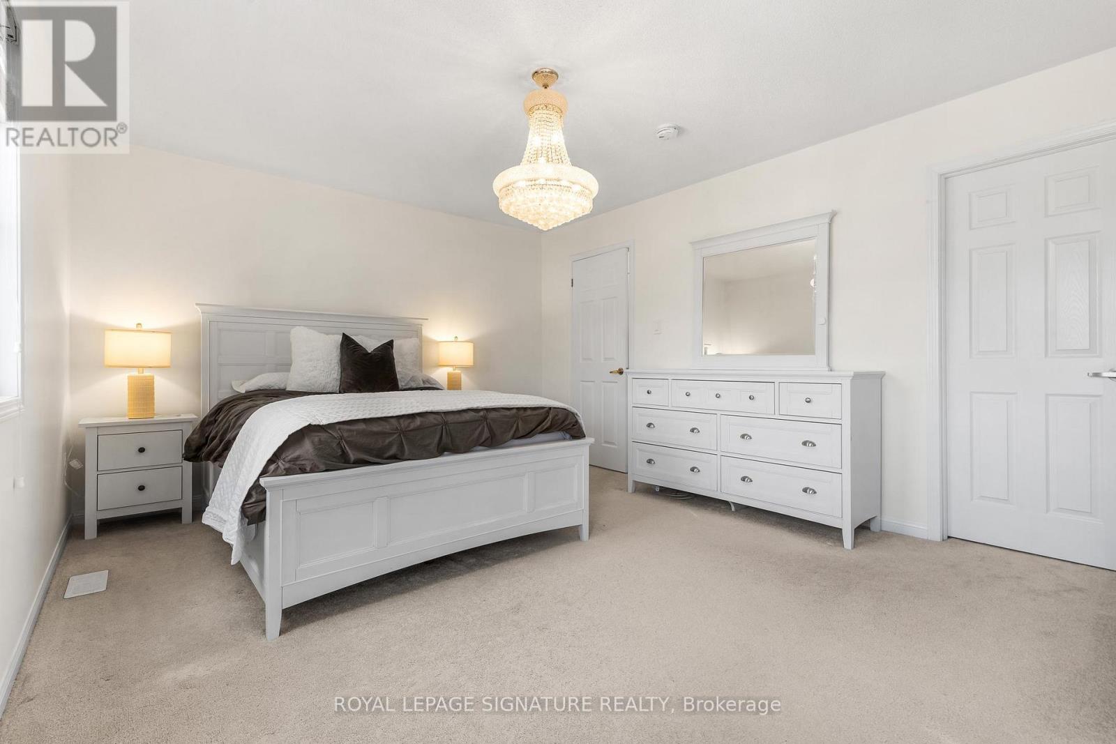 2 Poppythorn Road Property Photo 22