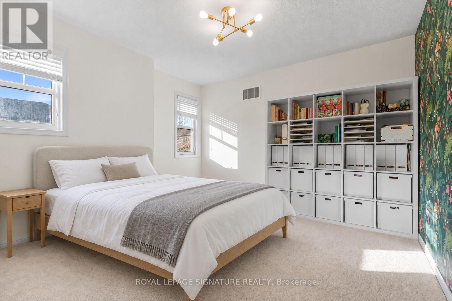 2 Poppythorn Road Property Photo 30