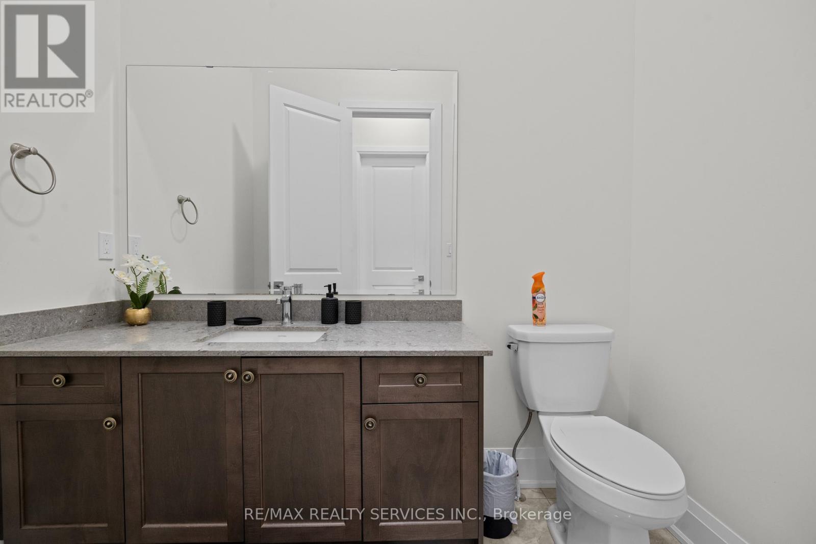 100 Dairymaid Road Property Photo 27