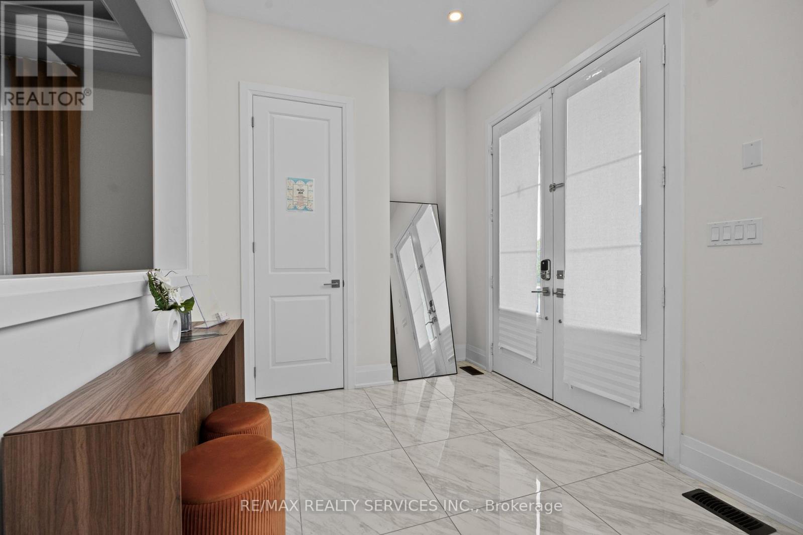 100 Dairymaid Road Property Photo 28