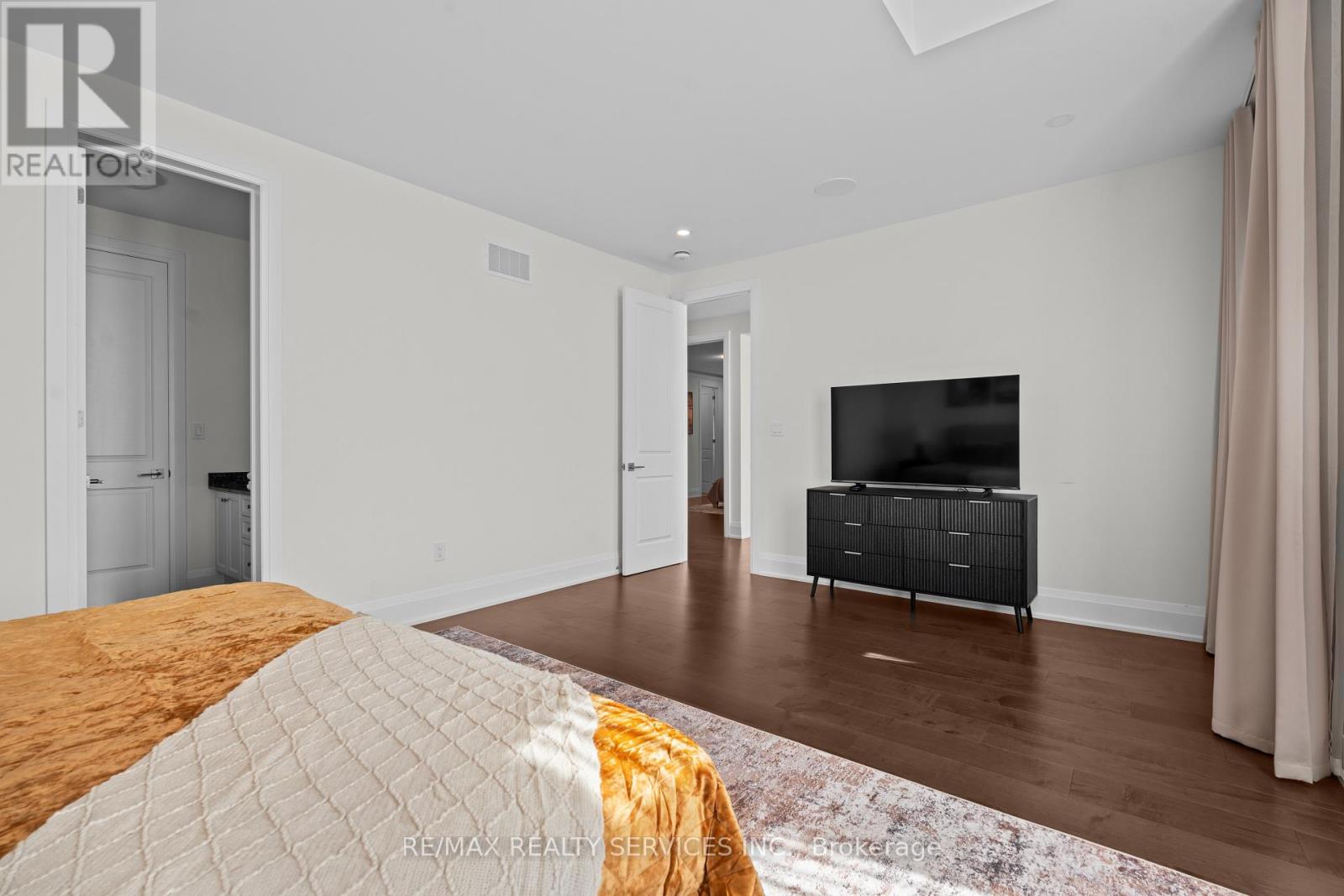 100 Dairymaid Road Property Photo 31