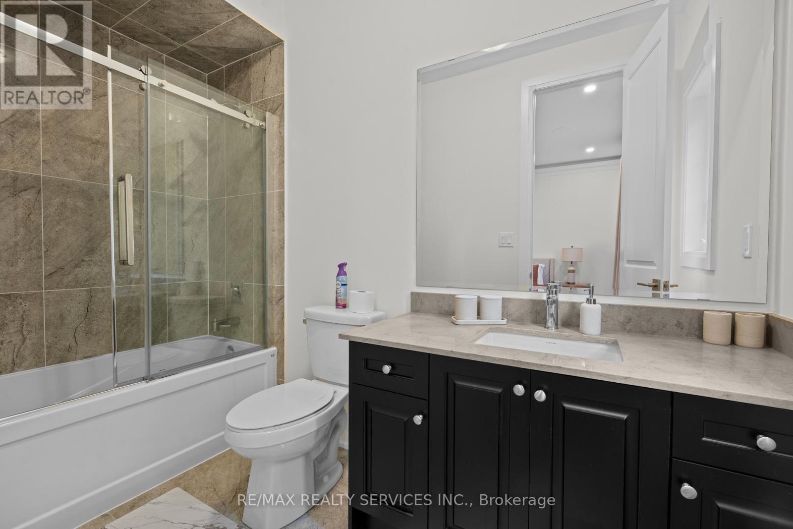 100 Dairymaid Road Property Photo 37