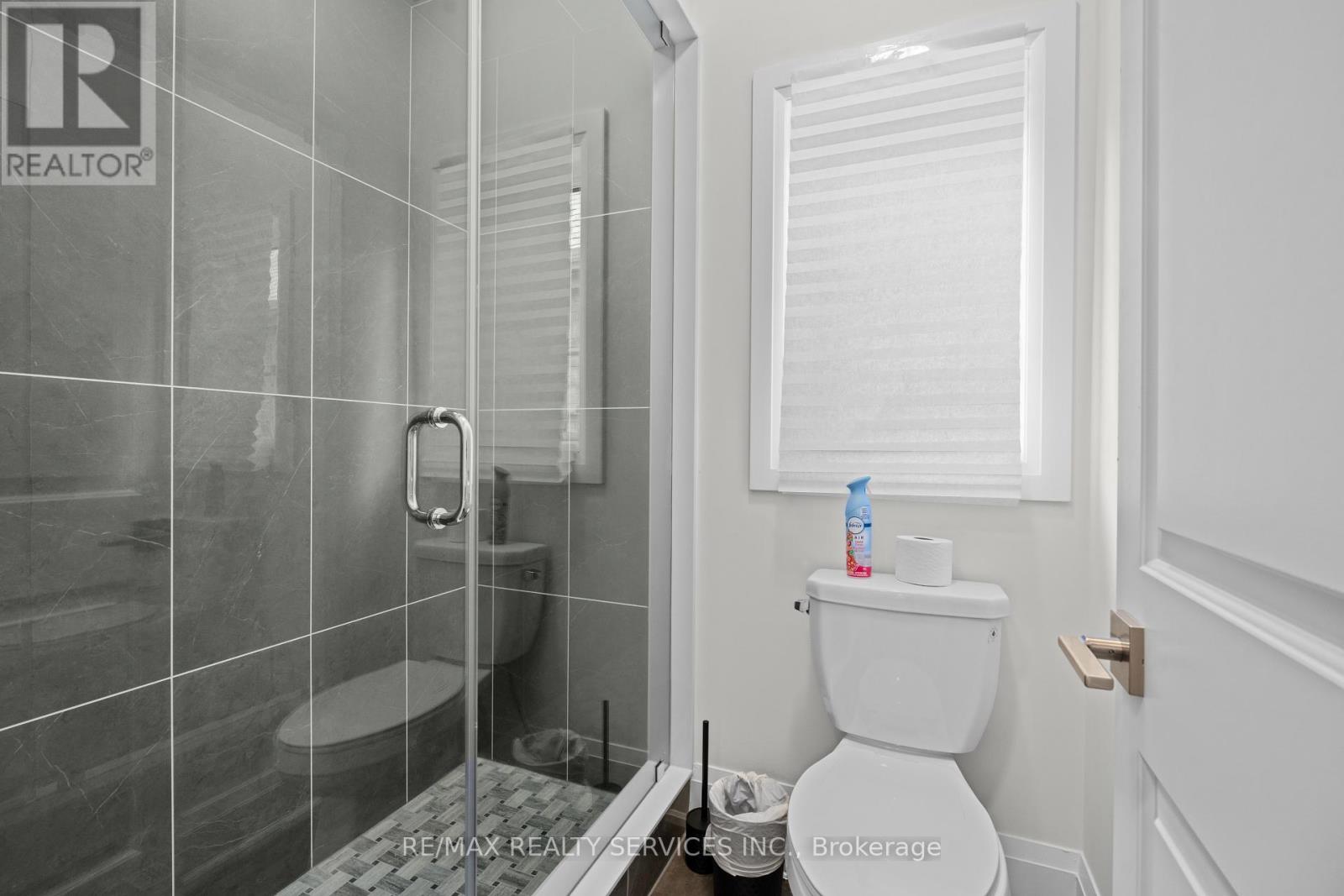 100 Dairymaid Road Property Photo 47
