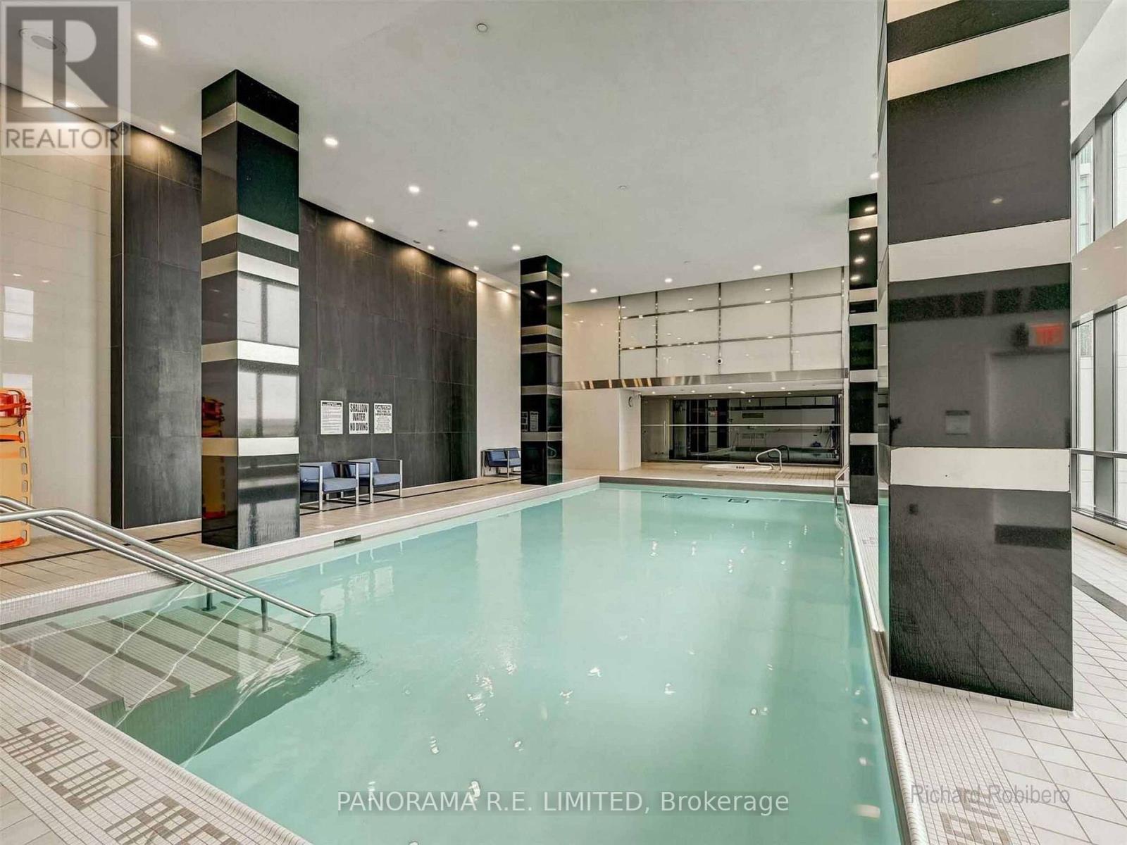 2006 - 215 Sherway Gardens Road Property Photo 19