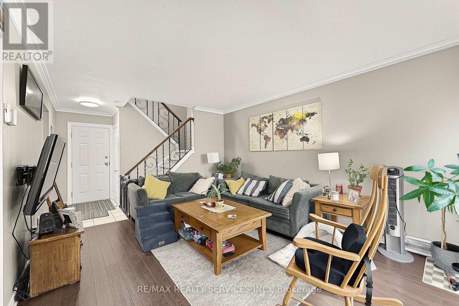 7 - 1140 Tavistock Drive Property Photo 8
