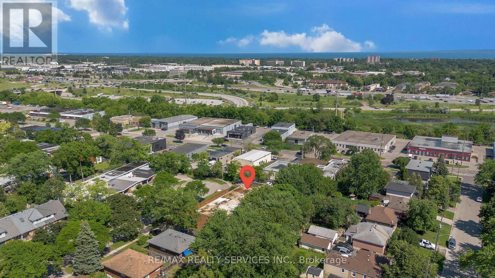 7 - 1140 Tavistock Drive Property Photo 28