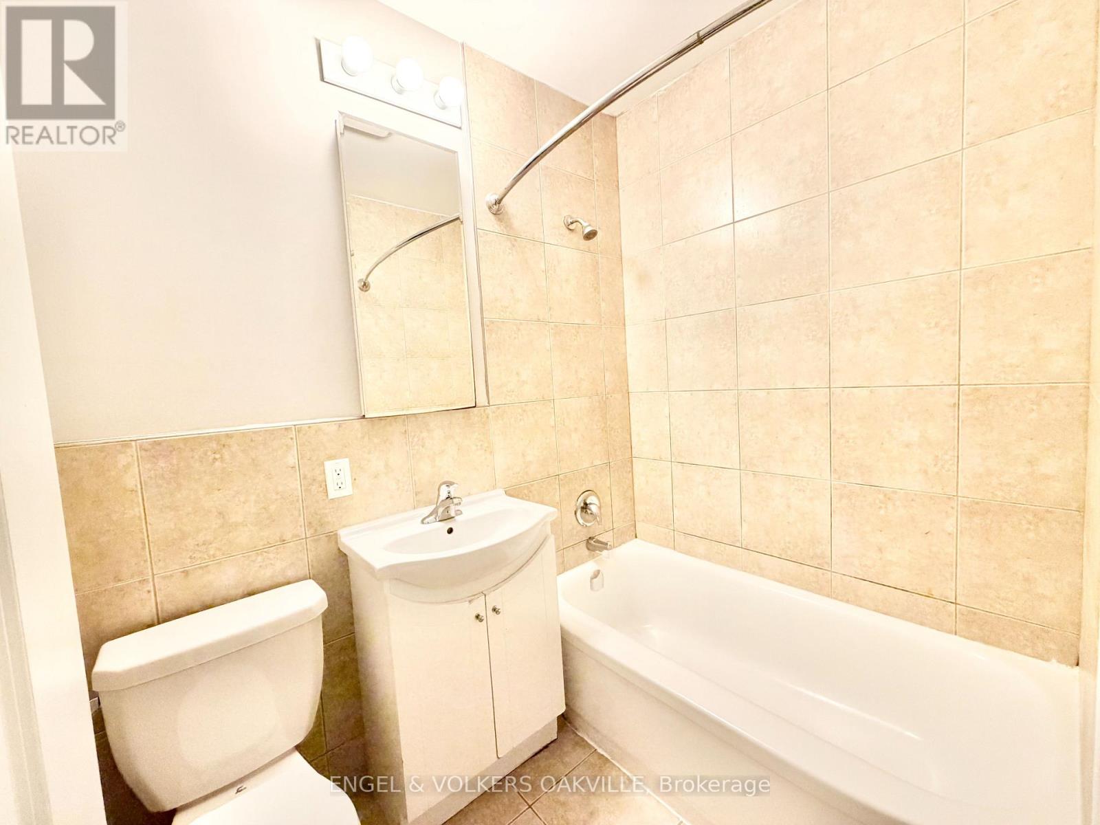 9 - 100 Twenty Fifth Street Property Photo 6