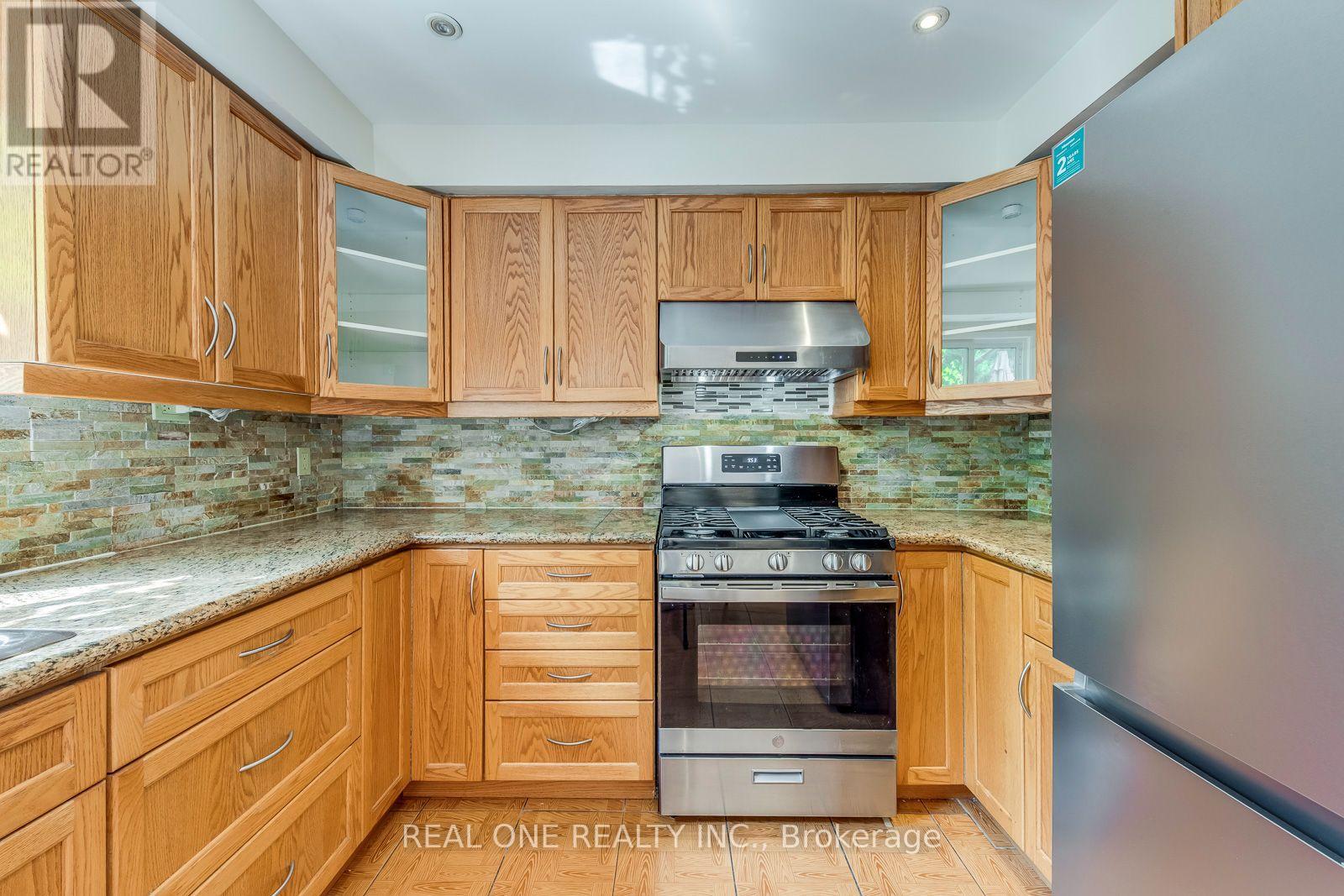 3310 Jackpine Road Property Photo 12