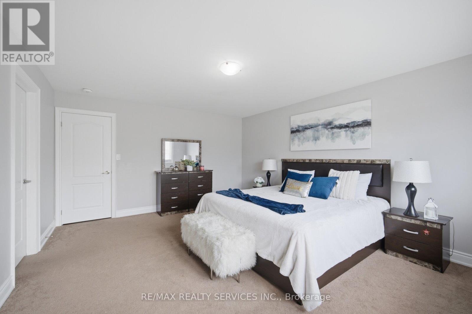 12 Enclave Trail Property Photo 26