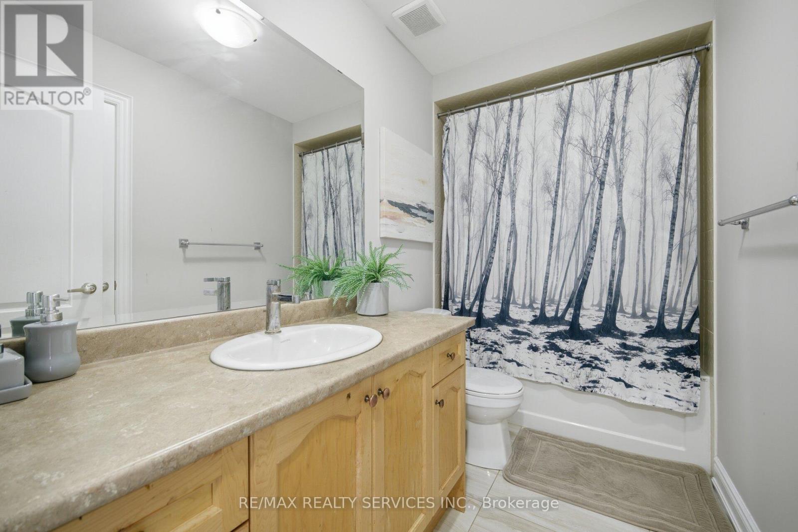 12 Enclave Trail Property Photo 40