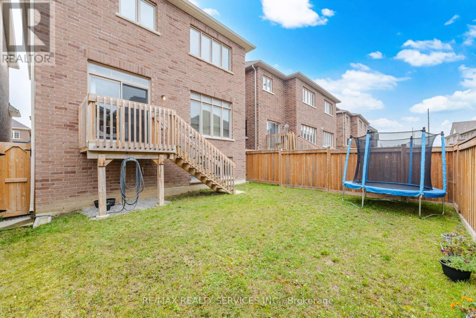 12 Enclave Trail Property Photo 45