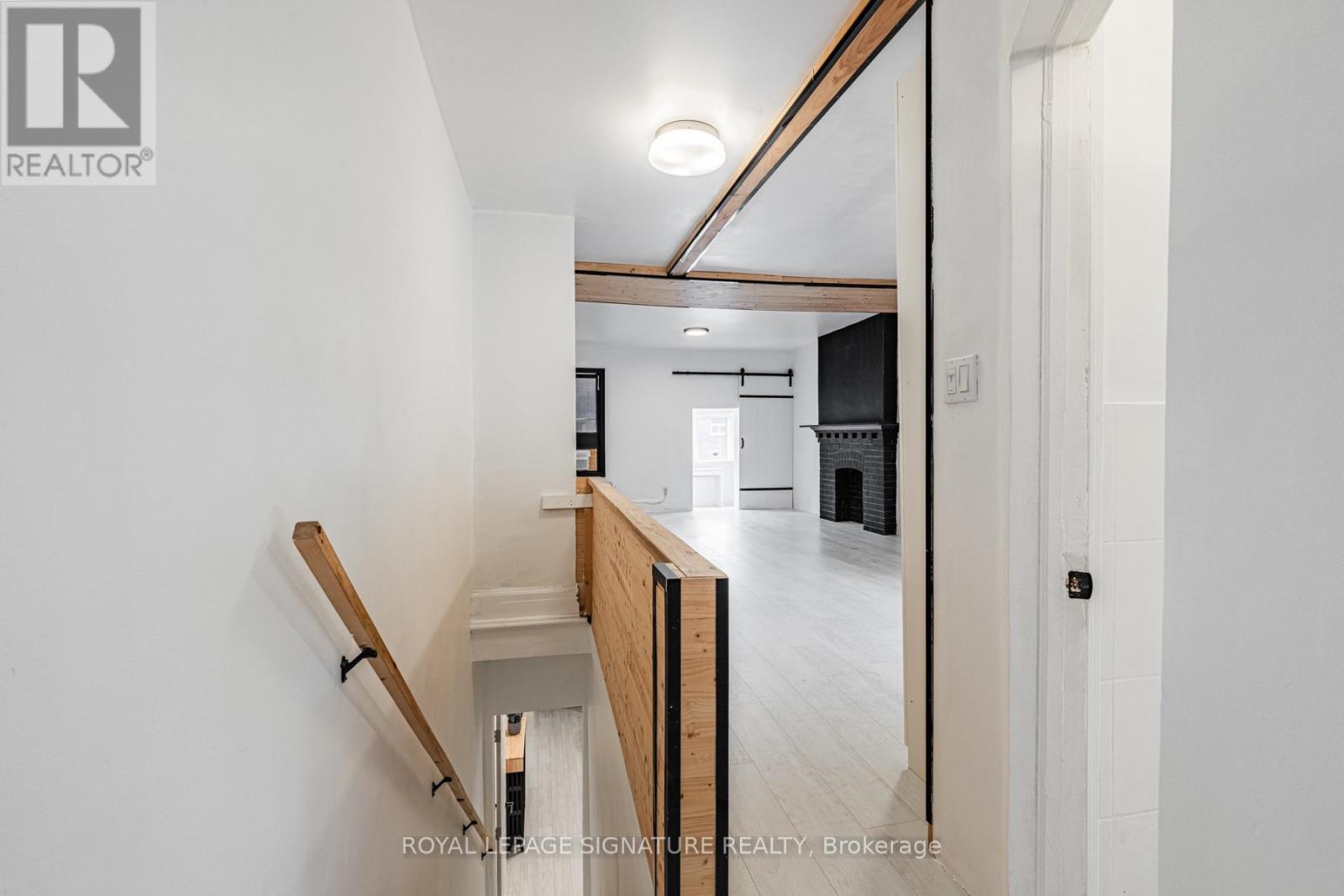 8 Adrian Avenue Property Photo 11