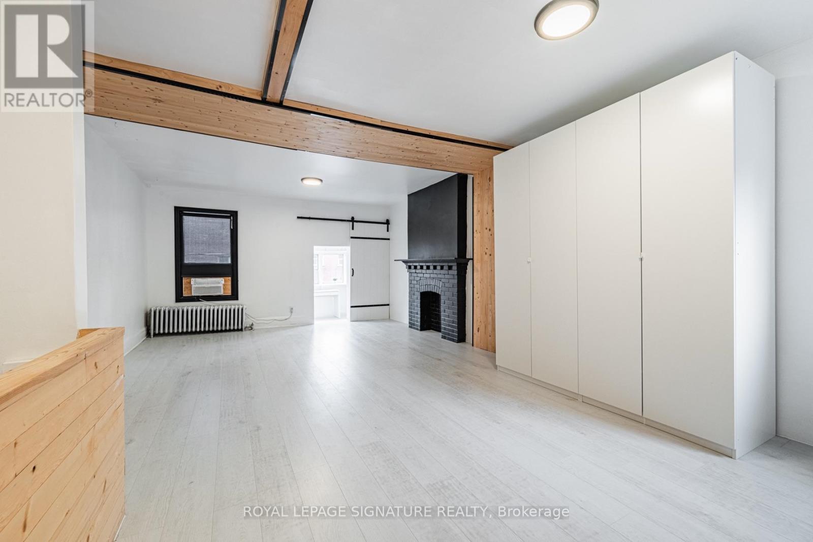 8 Adrian Avenue Property Photo 14