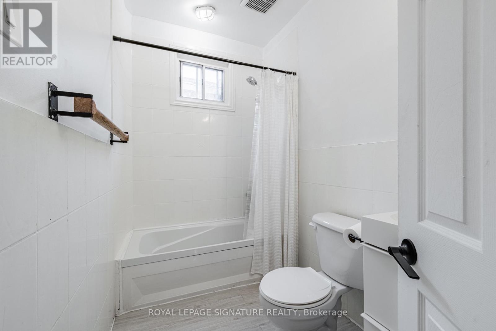 8 Adrian Avenue Property Photo 18