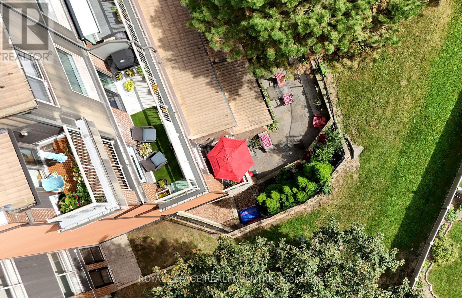 201 - 1000 Cedarglen Gate Property Photo 28