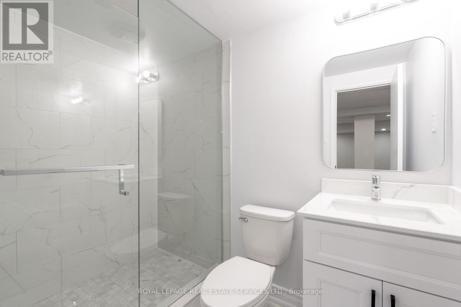 3955 Foxwood Avenue Property Photo 35