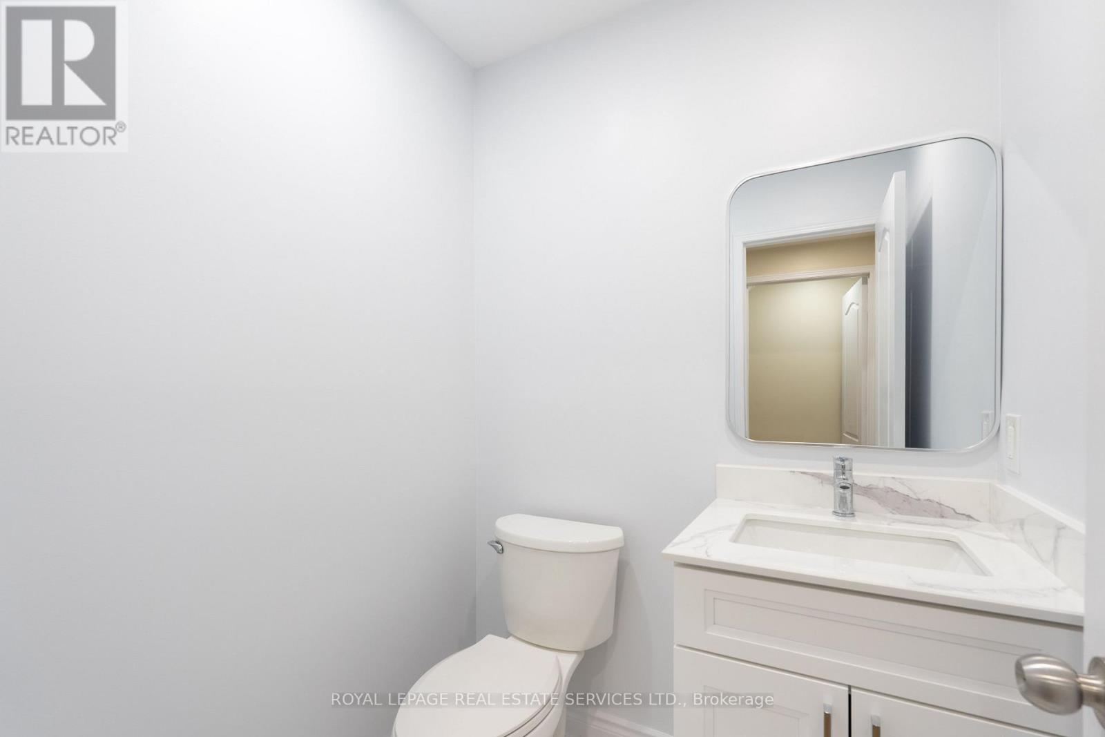 3955 Foxwood Avenue Property Photo 38