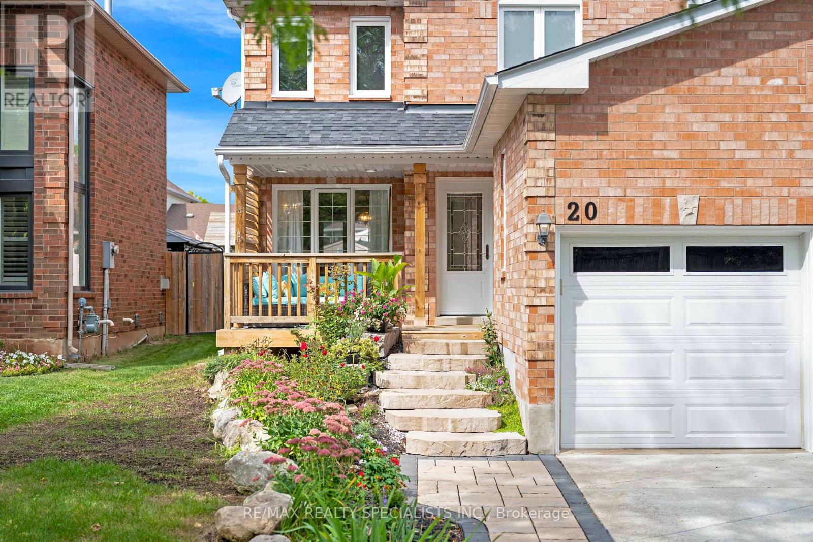 20 Mccullough Crescent Property Photo 4