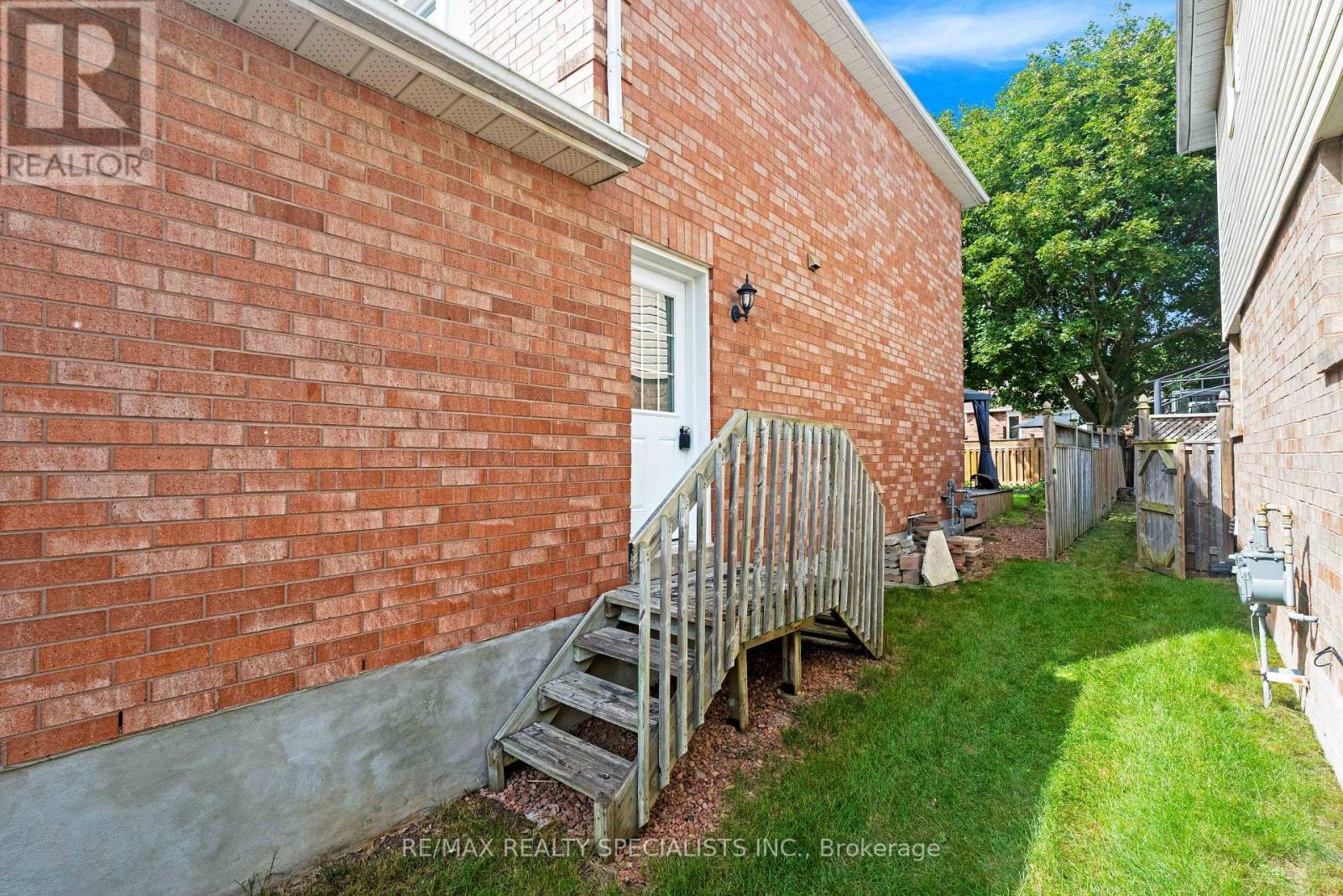 20 Mccullough Crescent Property Photo 35