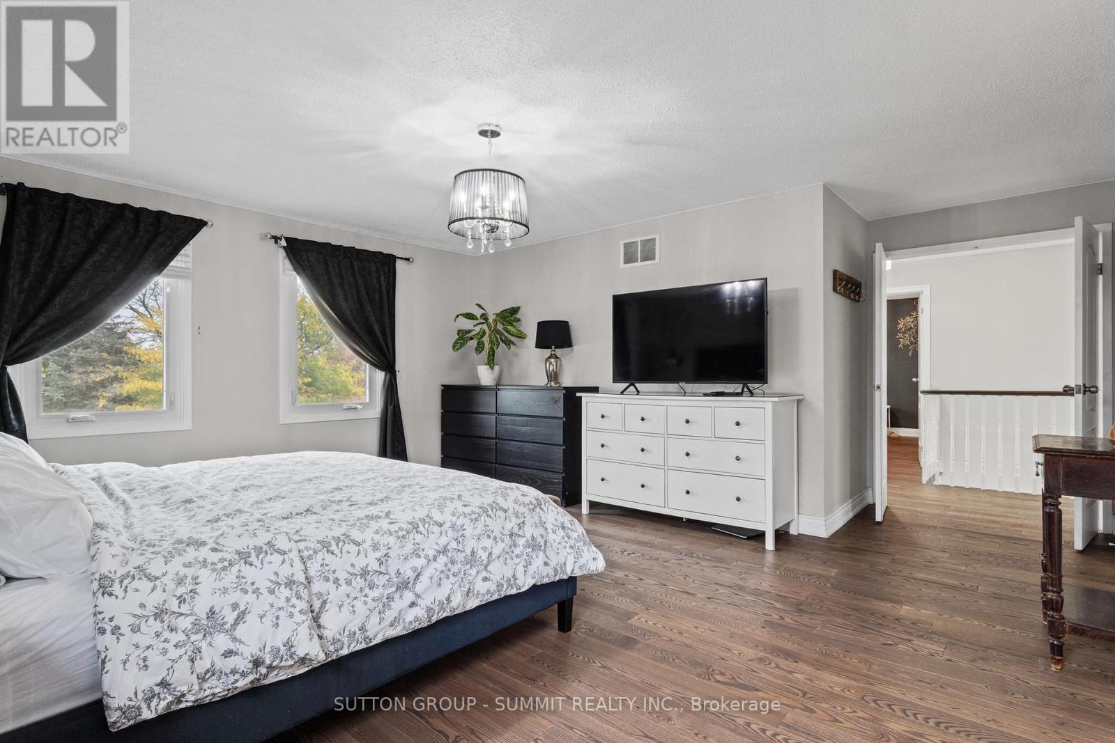 116 Mikado Crescent Property Photo 20