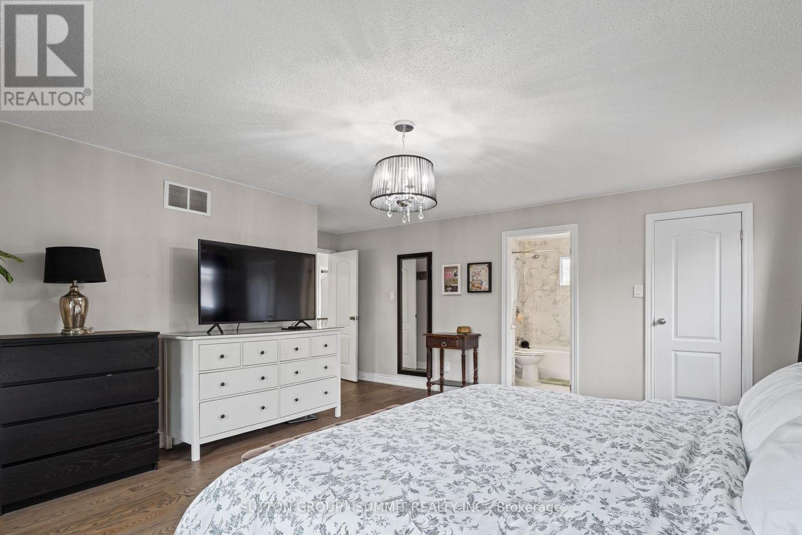 116 Mikado Crescent Property Photo 21