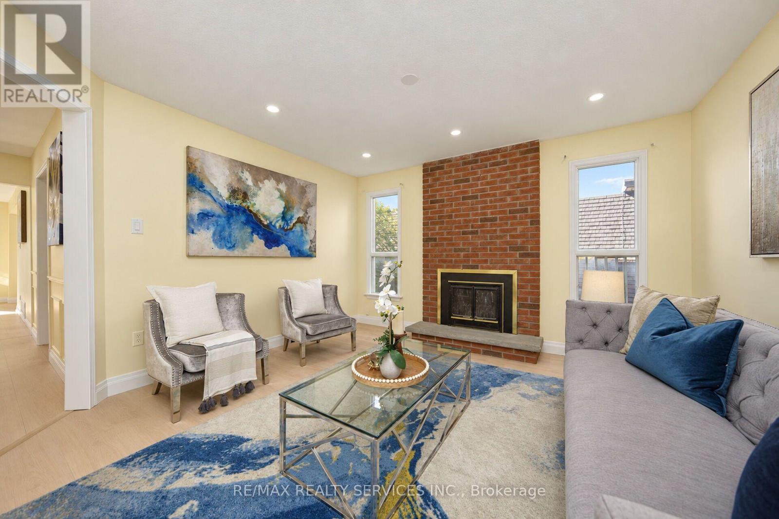 54 Pickard Lane Property Photo 9