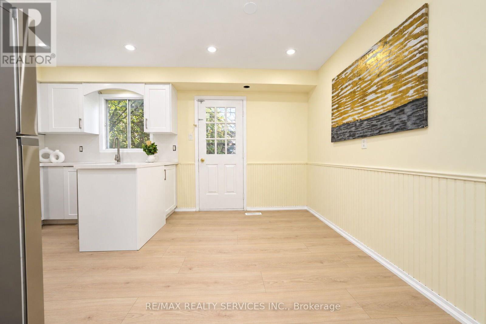 54 Pickard Lane Property Photo 13