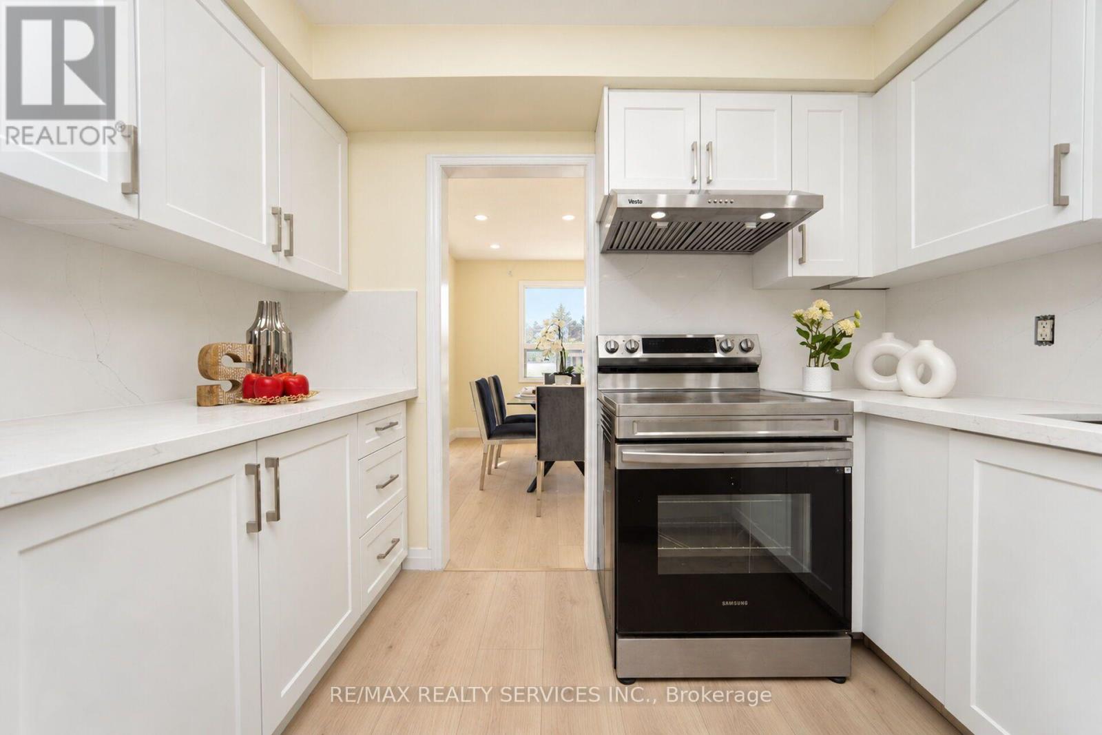 54 Pickard Lane Property Photo 15