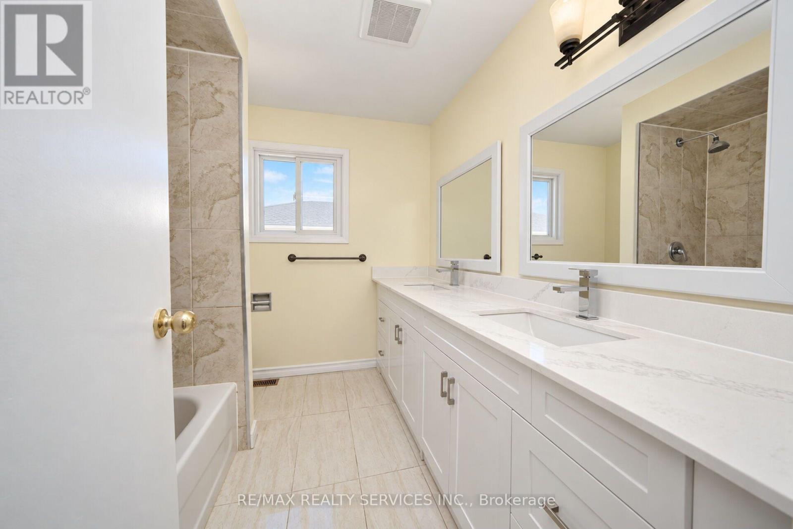 54 Pickard Lane Property Photo 33