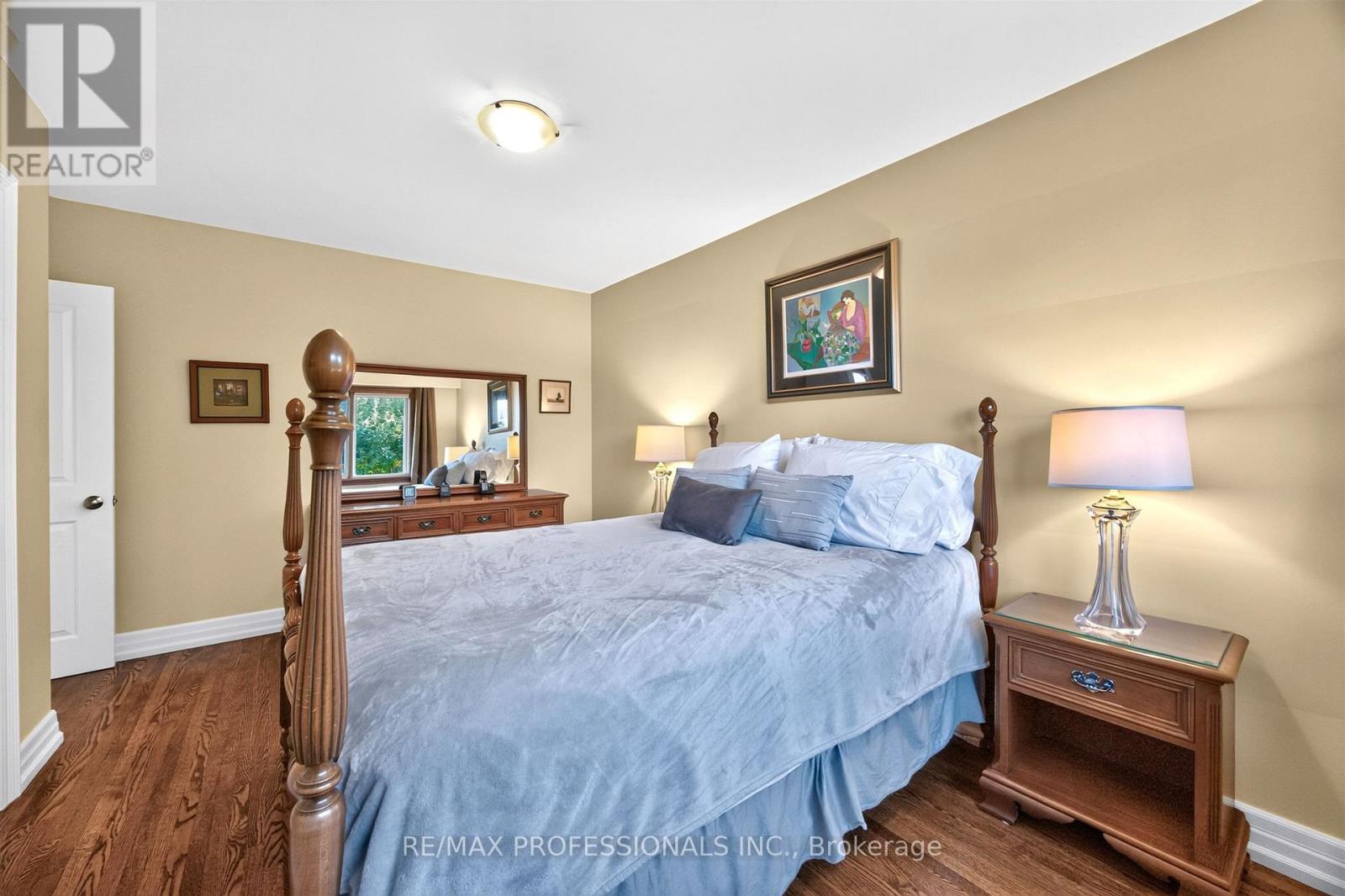 302 La Rose Avenue Property Photo 15