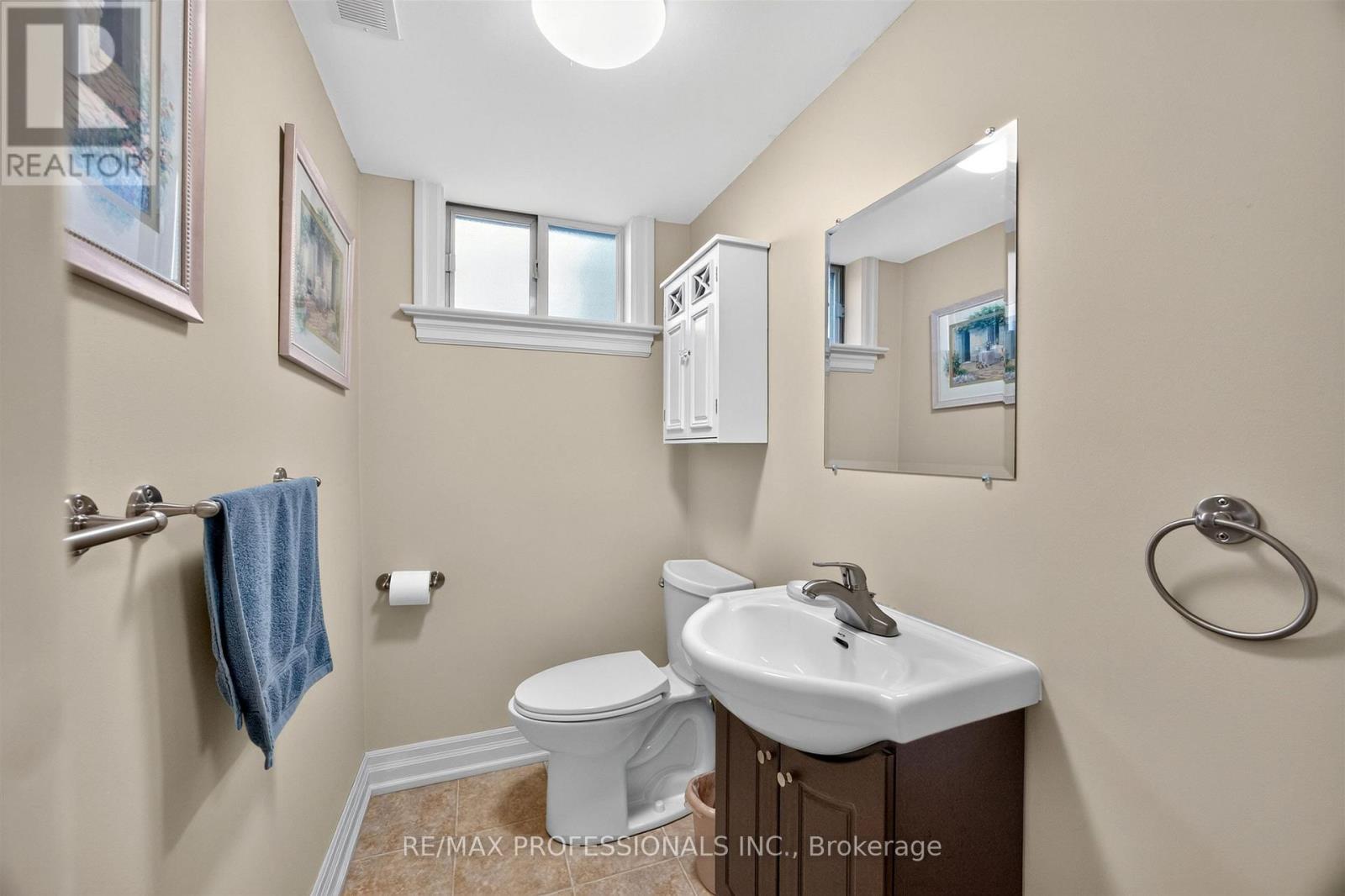 302 La Rose Avenue Property Photo 36