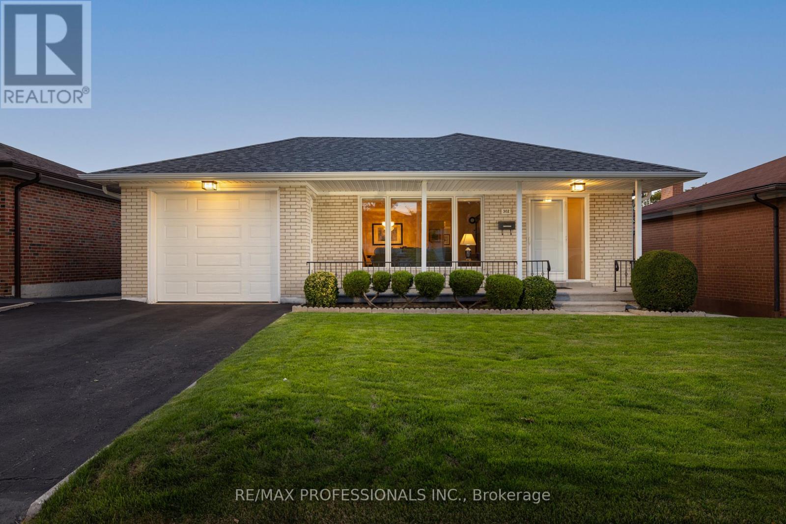 302 La Rose Avenue Property Photo 47
