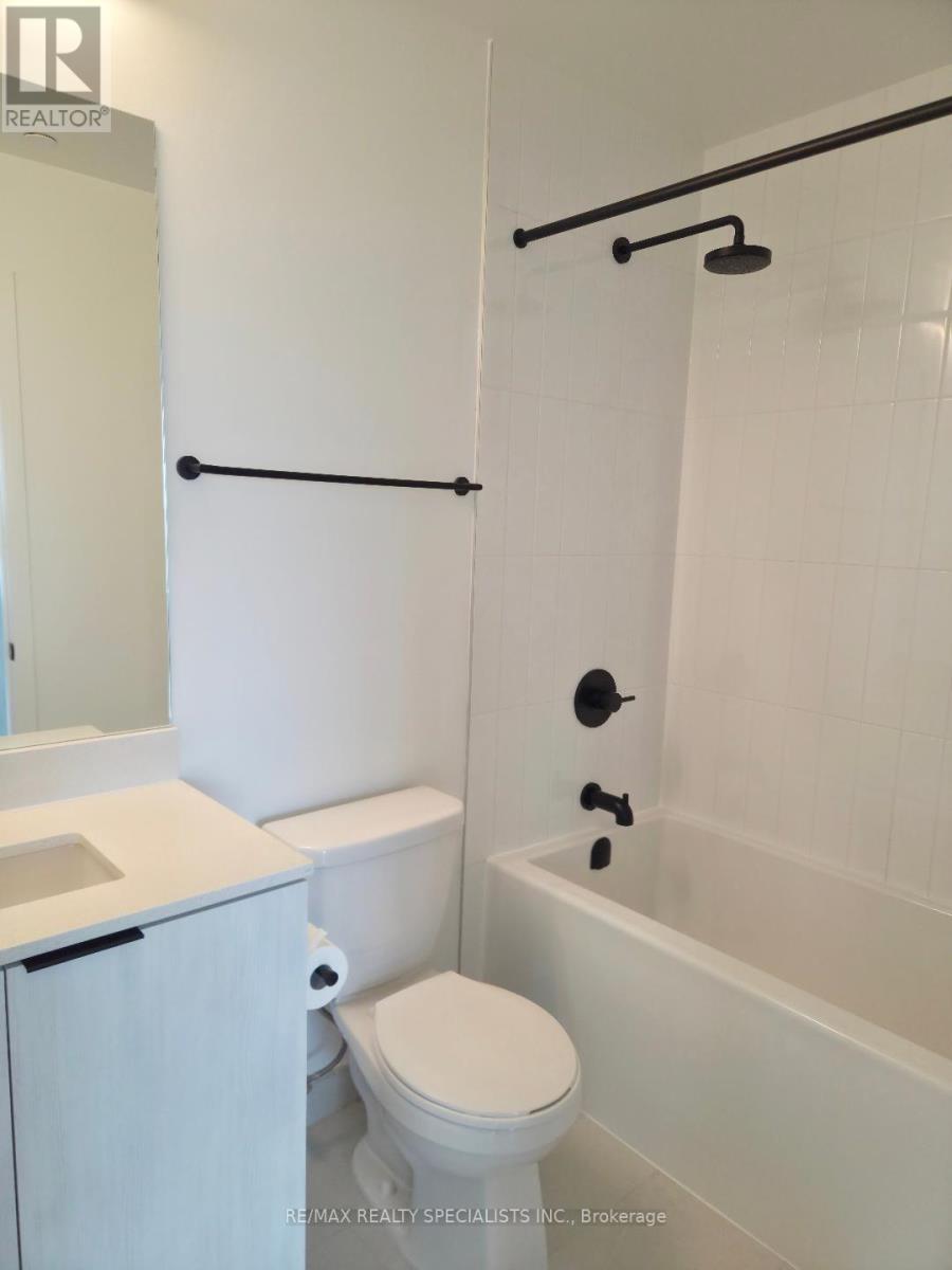 1511 - 2495 Eglinton Avenue W Property Photo 8