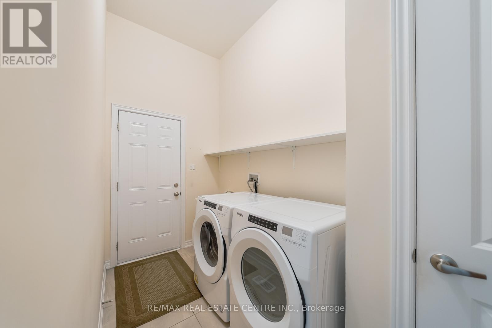 11 Overlea Drive Property Photo 40