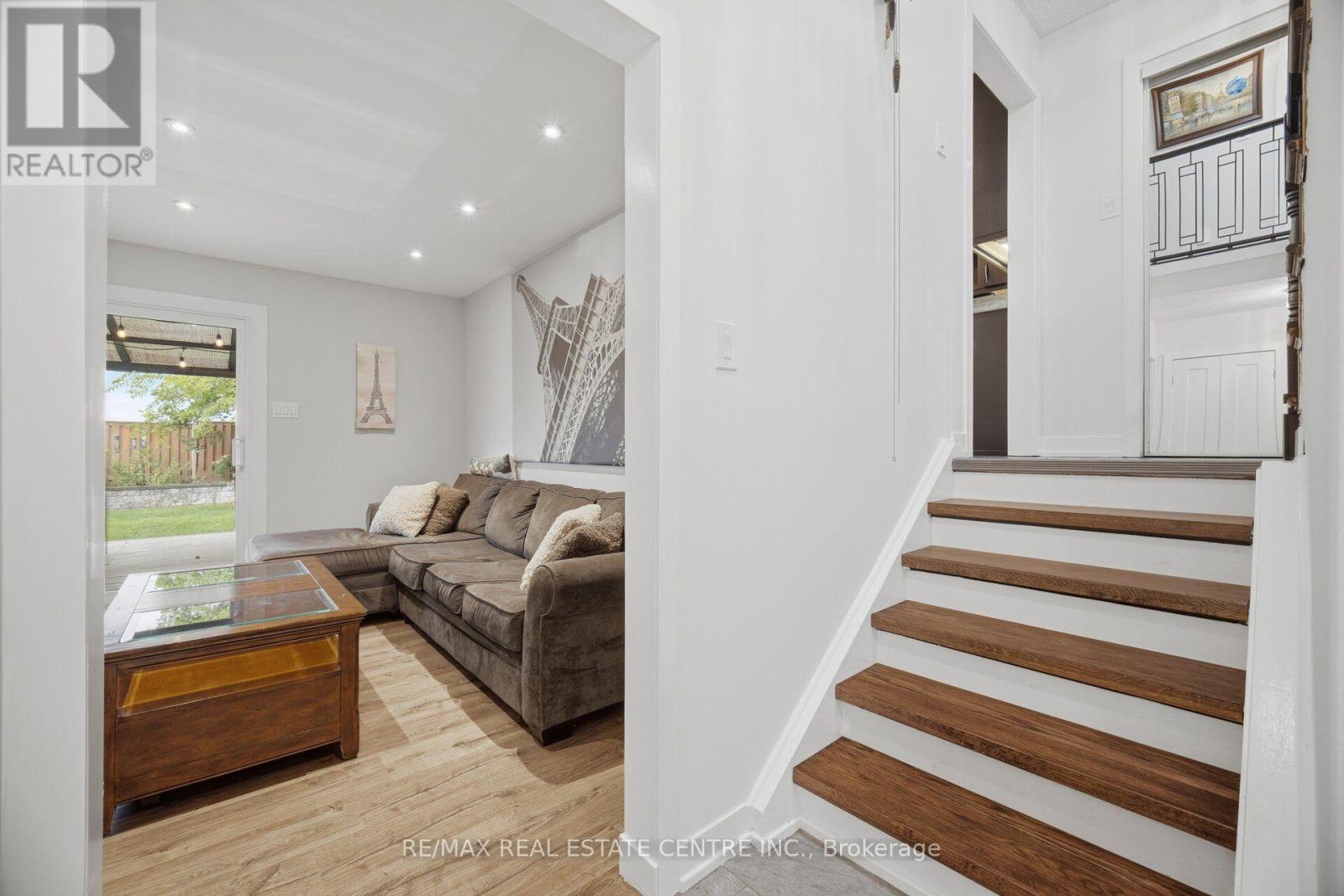 308 Ridge Drive Property Photo 10