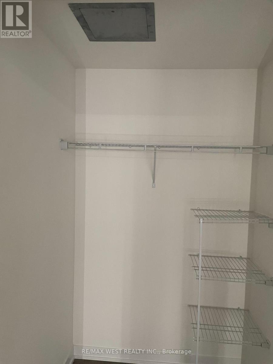 405 - 160 Canon Jackson Drive Property Photo 14