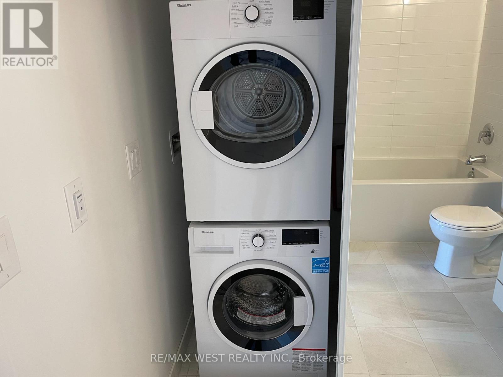405 - 160 Canon Jackson Drive Property Photo 18