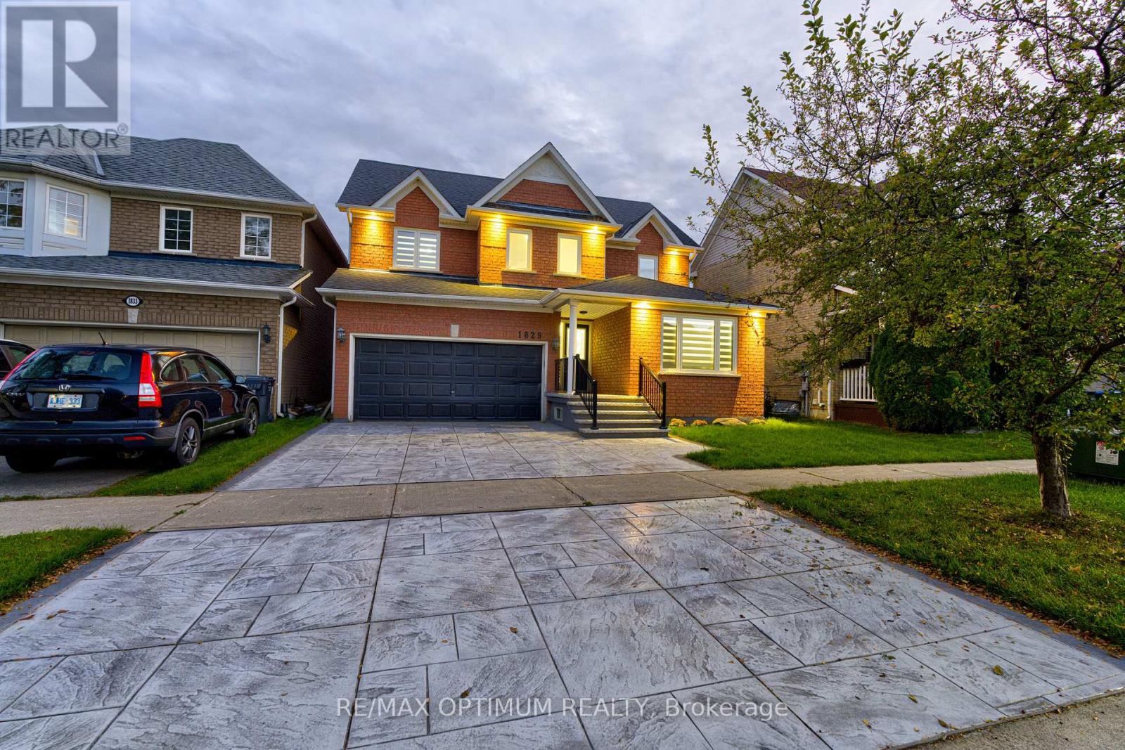 1829 Samuelson Circle Property Photo 4