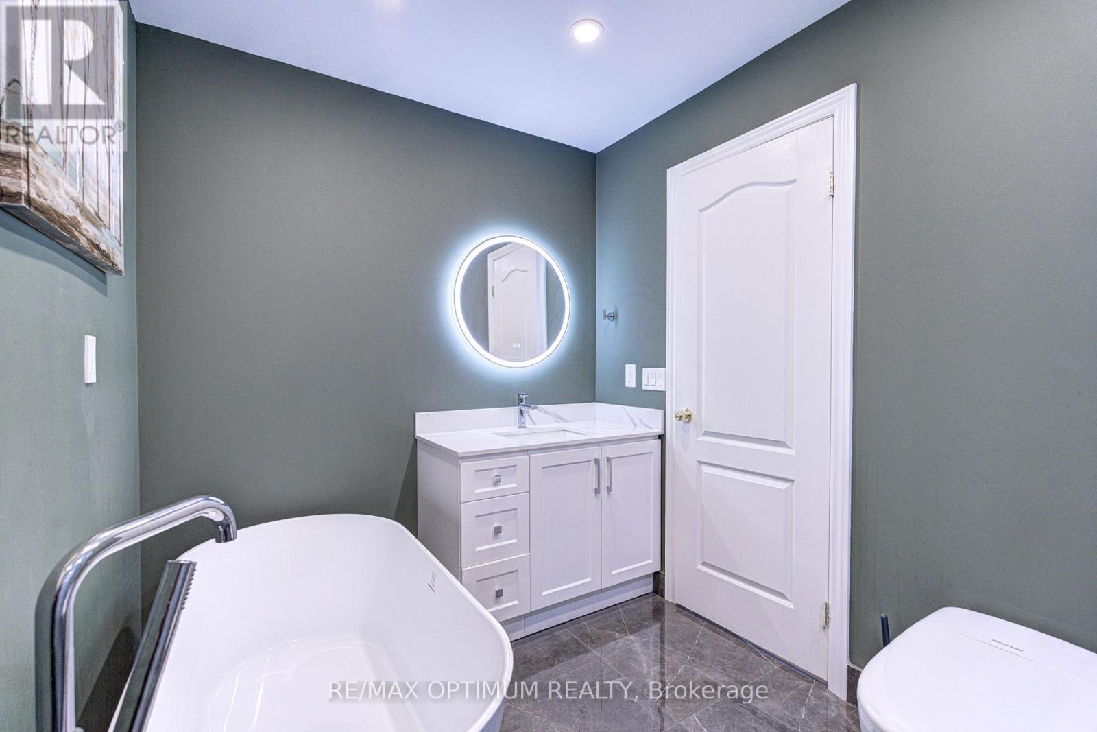 1829 Samuelson Circle Property Photo 32