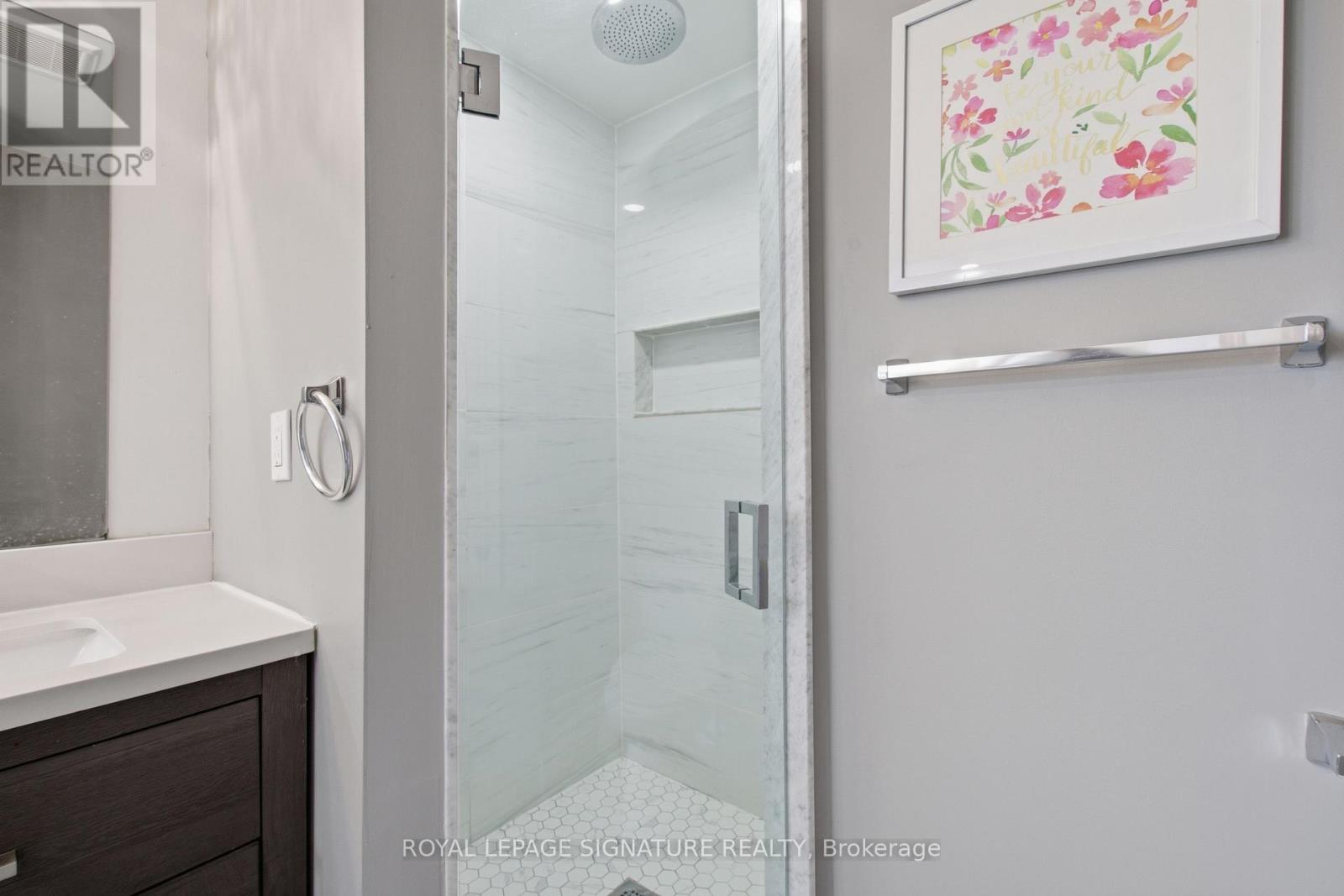 2516 Willowburne Drive Property Photo 30