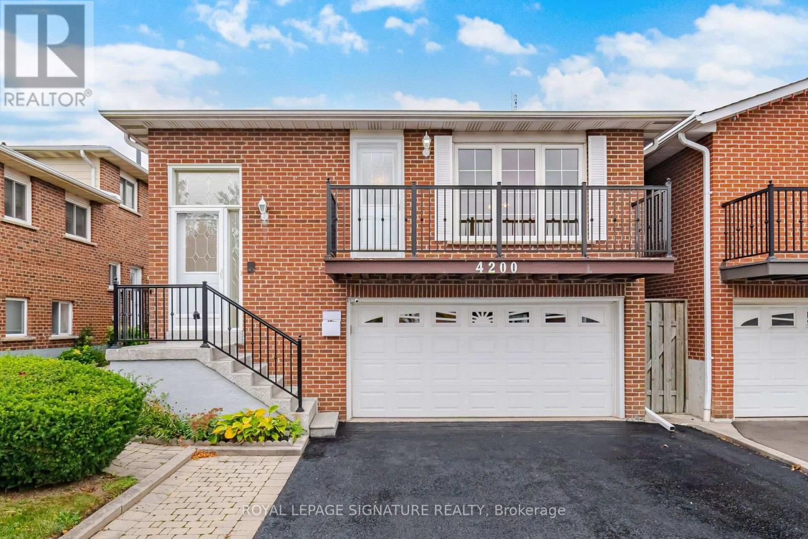4200 Greybrook Crescent Property Photo 1