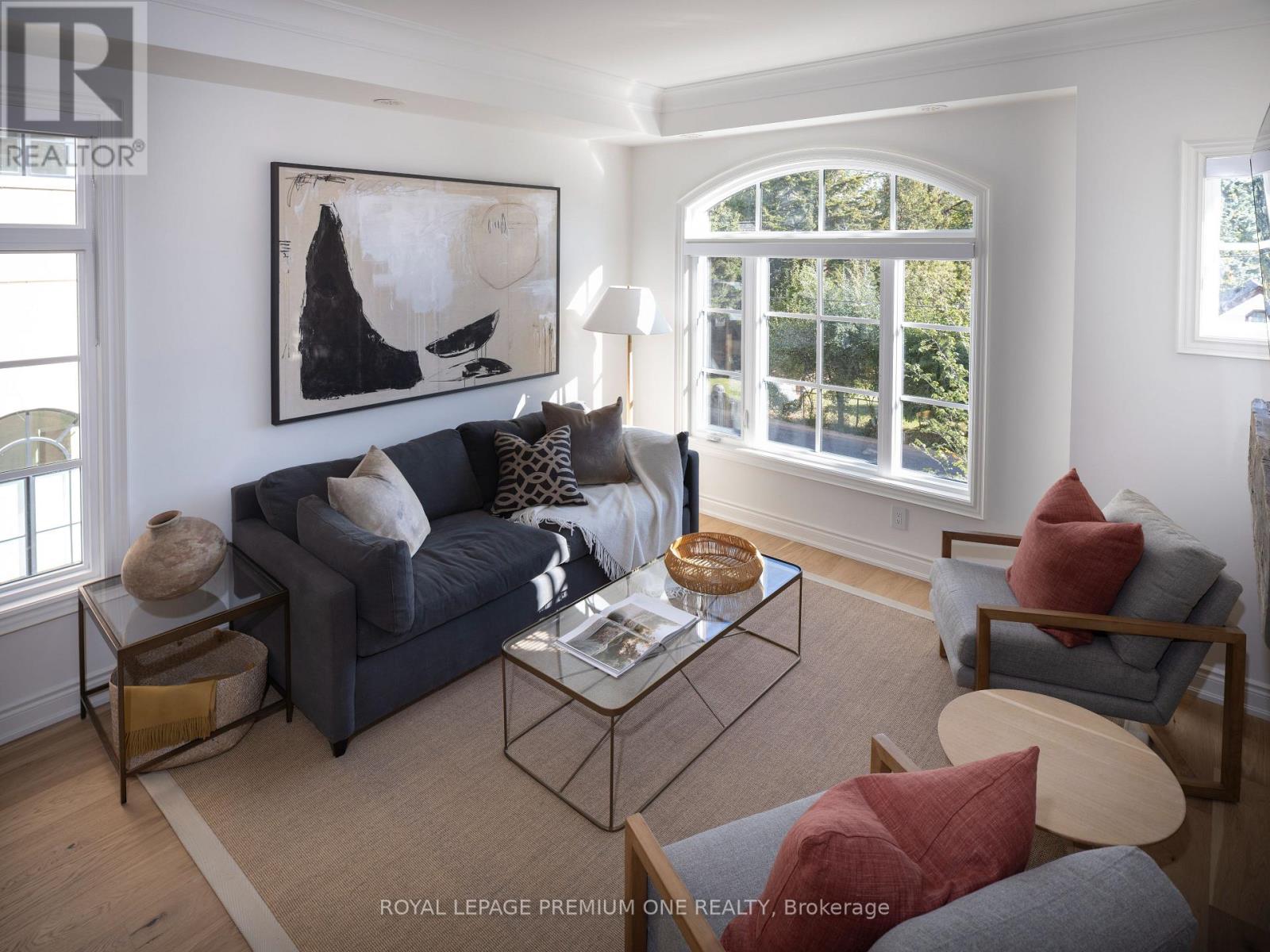 24 Earlington Avenue Property Photo 9