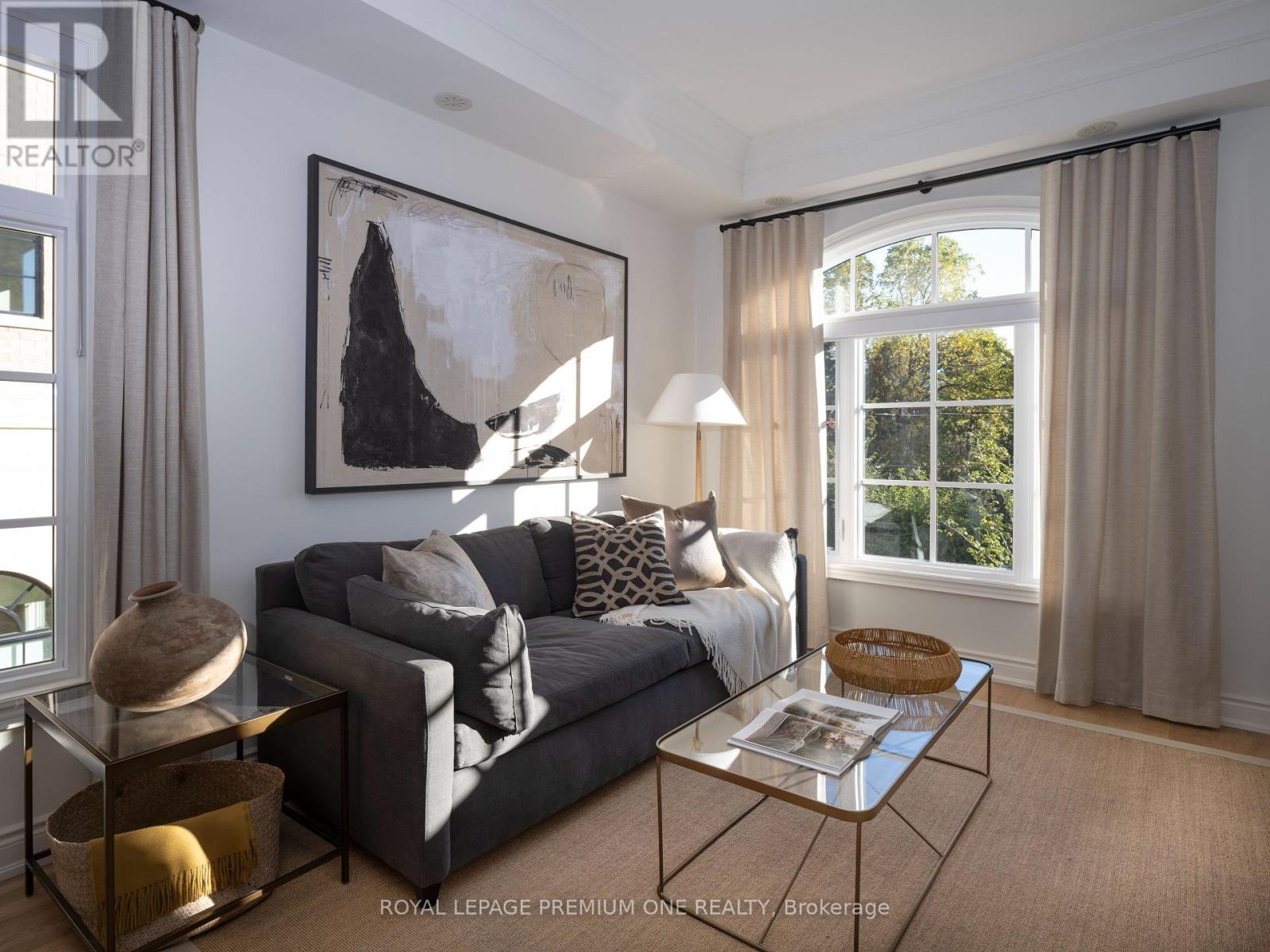 24 Earlington Avenue Property Photo 10
