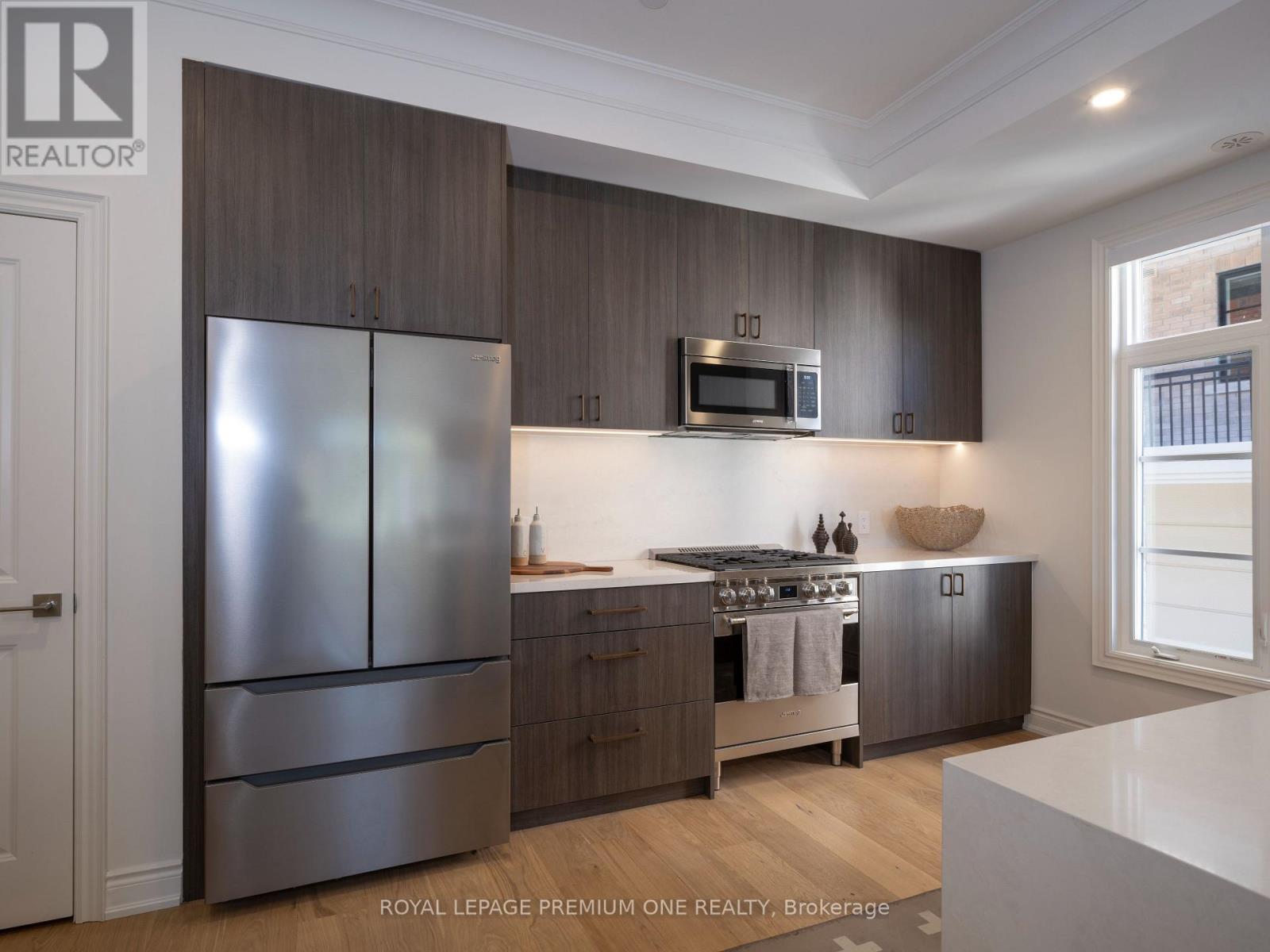 24 Earlington Avenue Property Photo 16