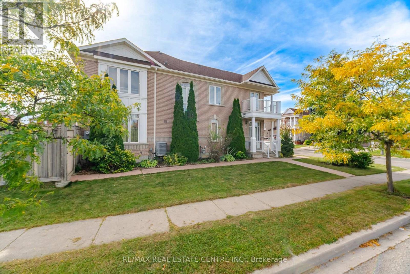 65 Connolly Crescent Property Photo 4