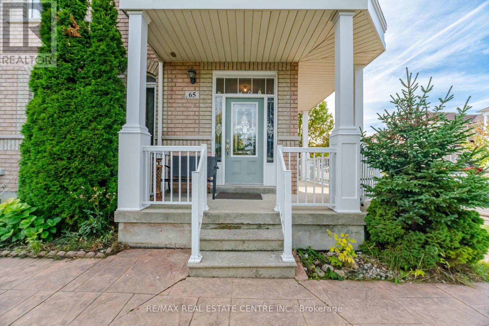 65 Connolly Crescent Property Photo 5