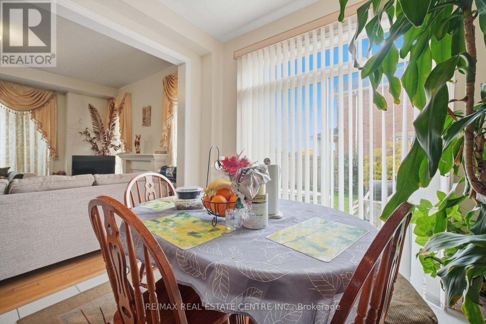 65 Connolly Crescent Property Photo 17