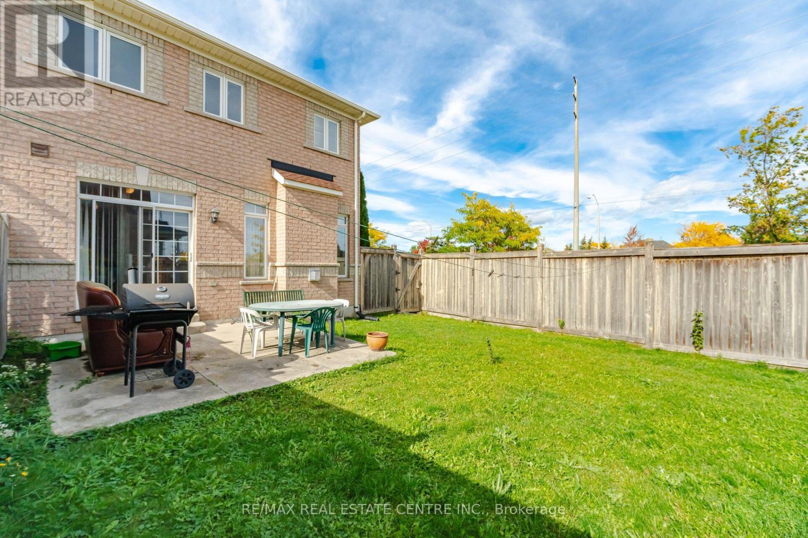 65 Connolly Crescent Property Photo 46