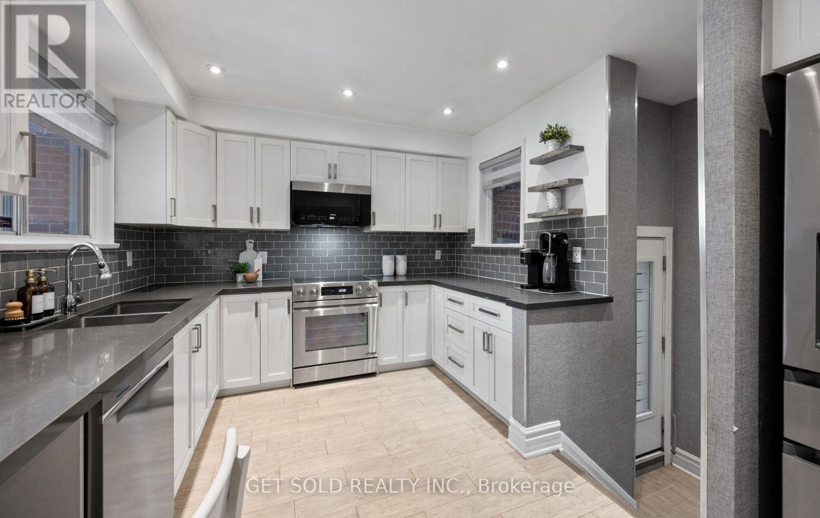 136 Prince George Drive Property Photo 12